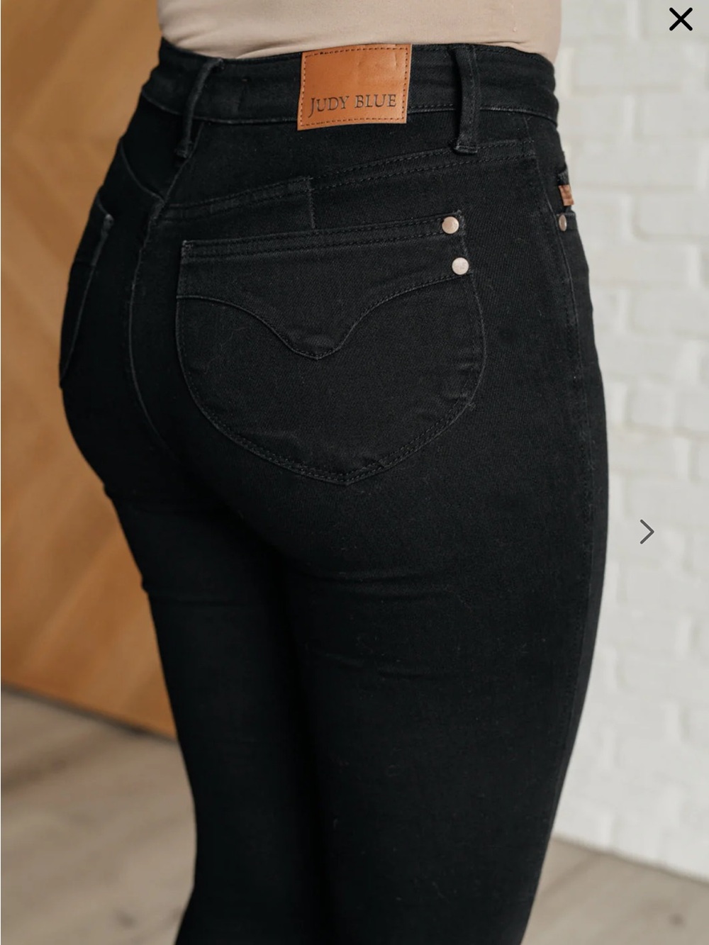 Judy Blue Black High-Rise Skinny Jeans with tummy control waistband 15/32